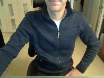 fitguy7310  11-10-2021 Recorded Video Topless
